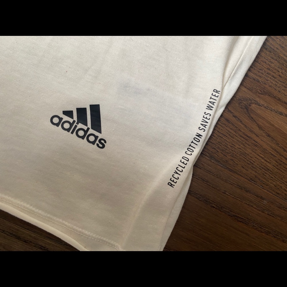 Adidas men’s t-shirt - Picture 5 of 5